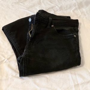 Black Levi’s Skinny Jeans 29x30